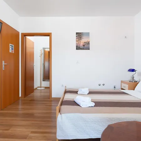 Marco Polo - M5 - Mpolo Penzion 3*